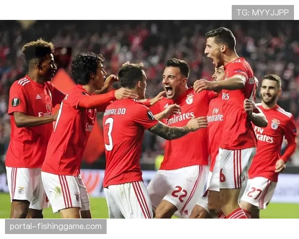 深度报道：在运动战日益僵化的今天，定位球已成为德甲破局关键